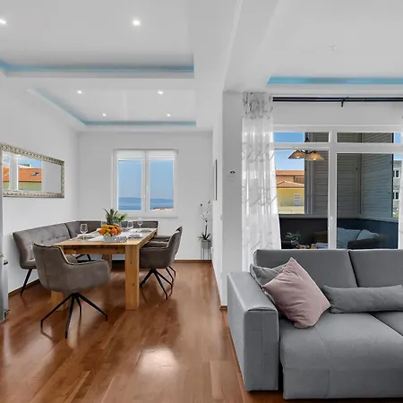 Mar Y Sol Apartment *